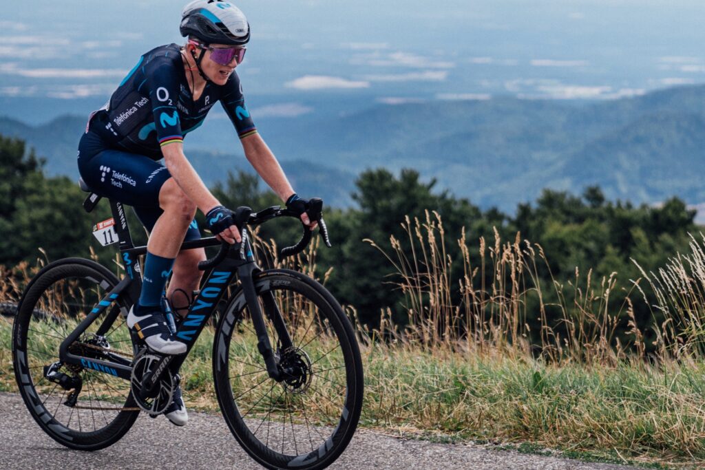 2022 Tour de France Femmes Annemiek van Vleuten © Zac WiLLIAMS SWpix.com (t-a Photography Hub Ltd) – 1