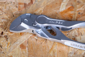 2023 KNIPEX Mini Wrench Pliers Steel Handle - 2.jpg