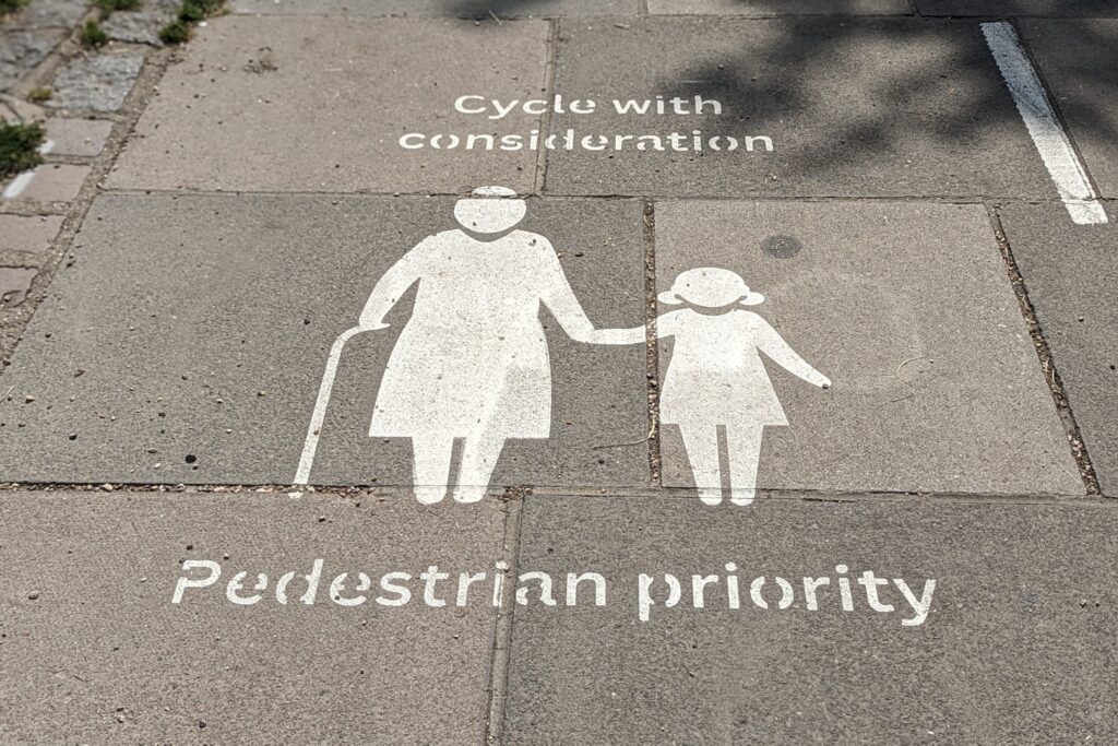Cycling signs (copyright Simon MacMichael) (46)