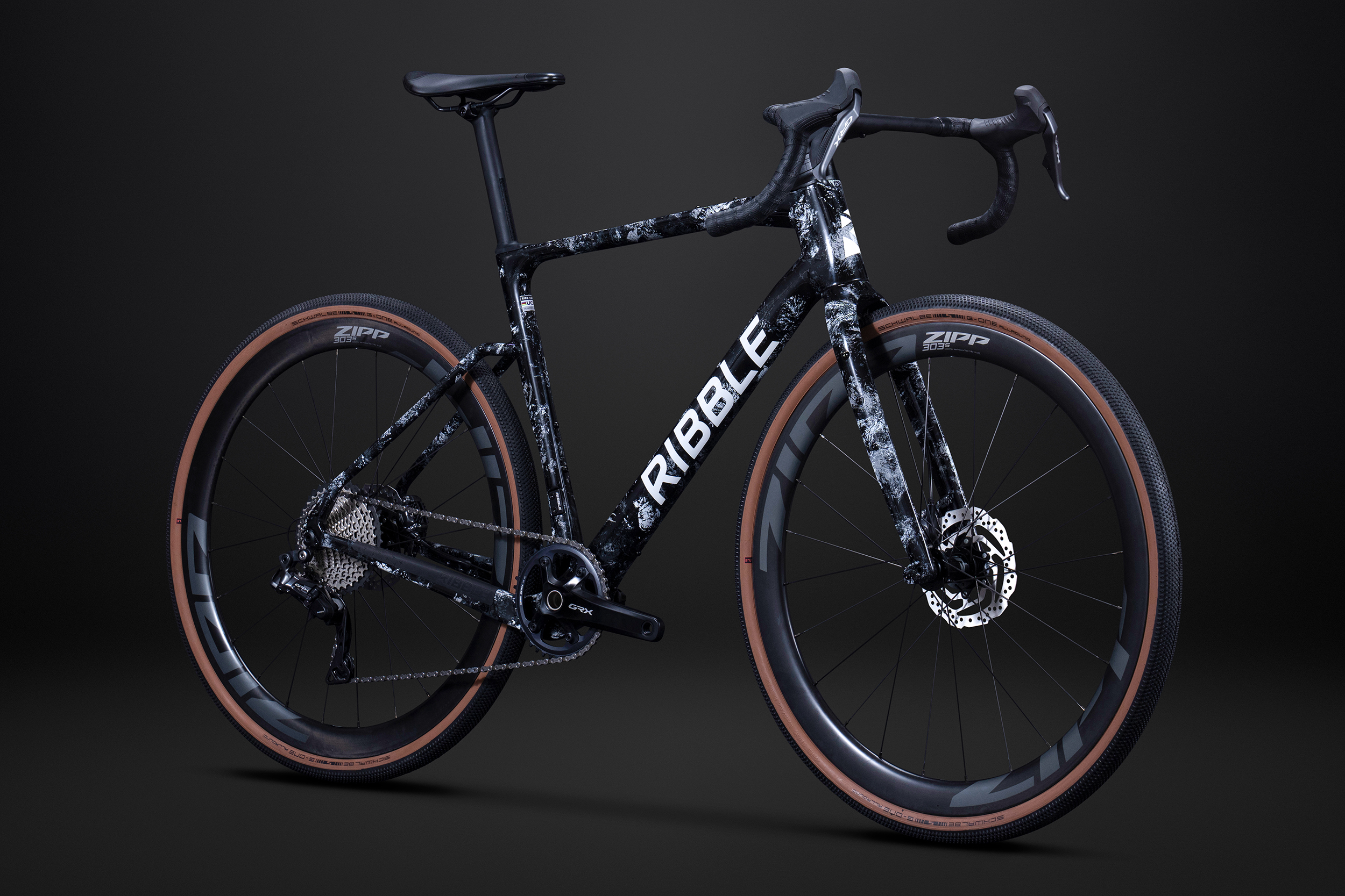 Ribble_StoneCollection_GravelSL_Slate_onBlack_3s