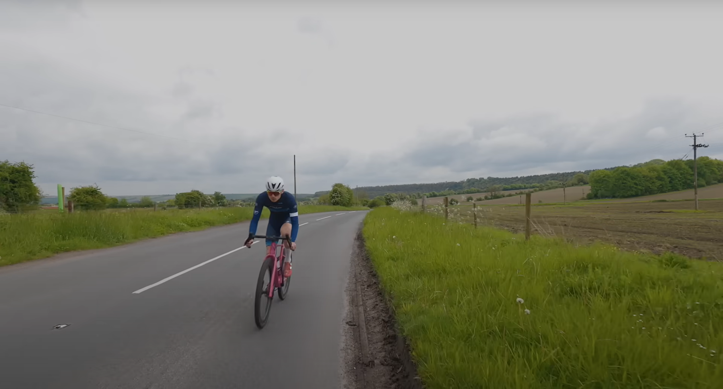 2023 Lauf Seigla road.cc kit gravel bike on road 2