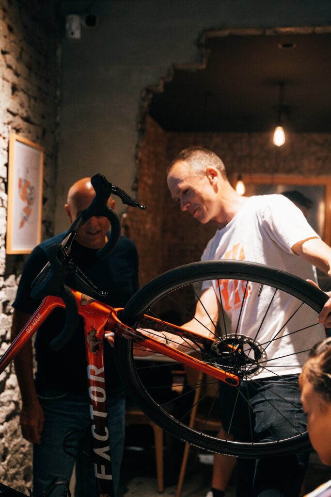 2023 Bike at Bedtime Chris Froome Factor O2 VAM – 1