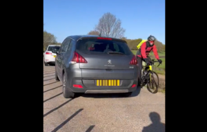 Cyclists and motorists use new Richmond Park layout (credit – Lauren O’Brien, Twitter)