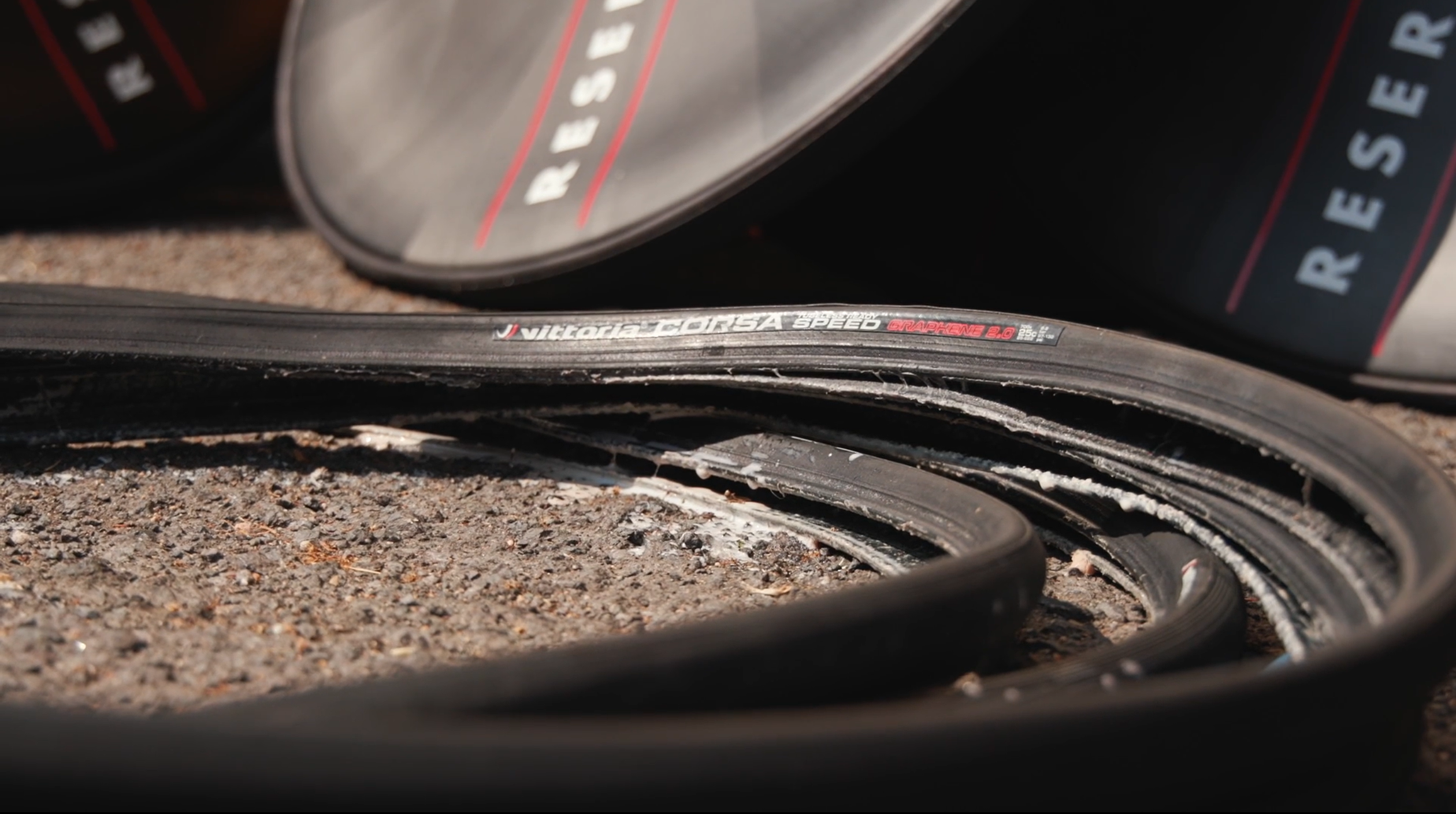 2023 dauphine jumbo visma tubeless tyres vittoria corsa speed g2.0