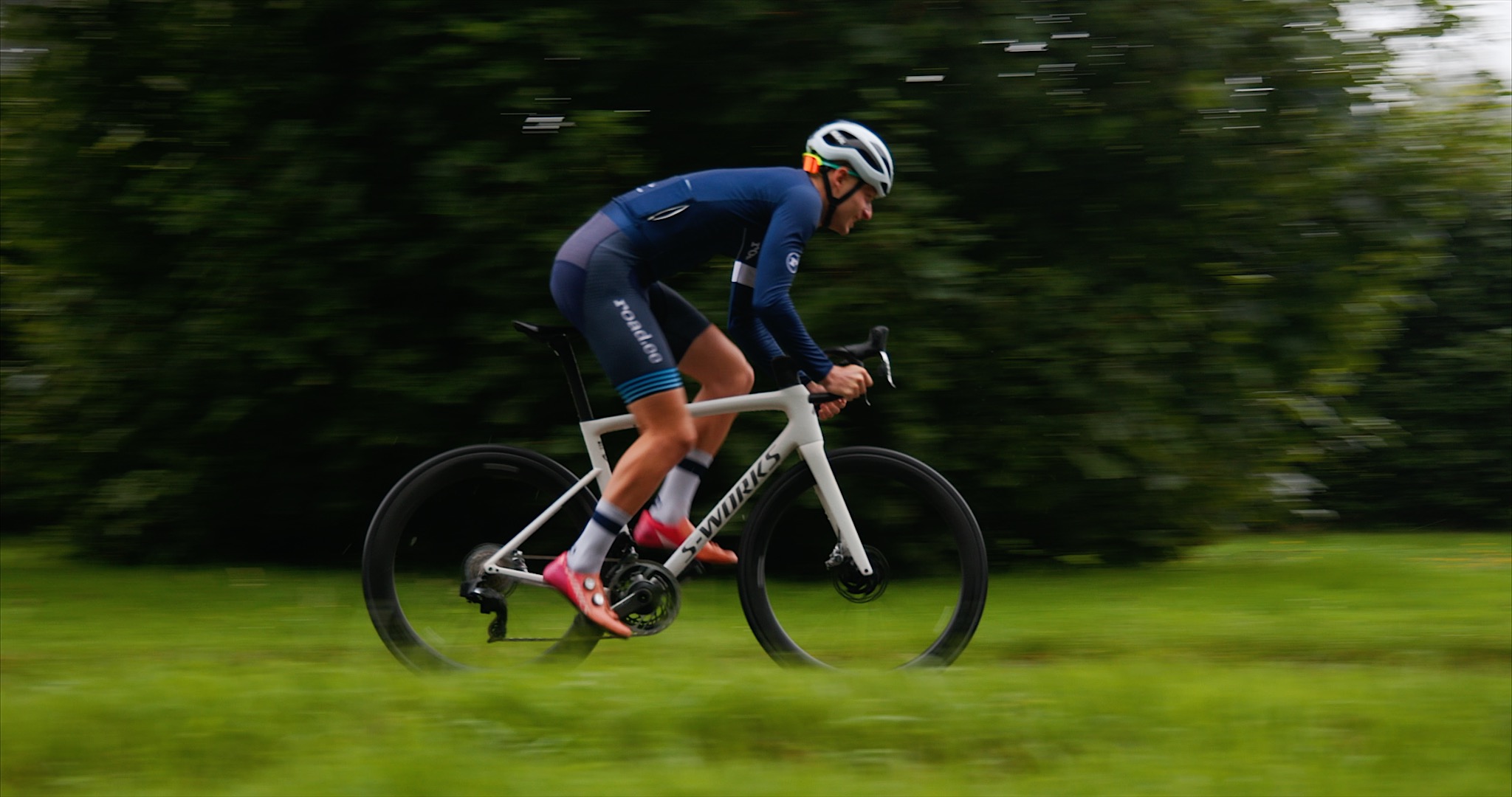 2023 Specialized Tarmac SL8 S-Works riding shot sprint 2