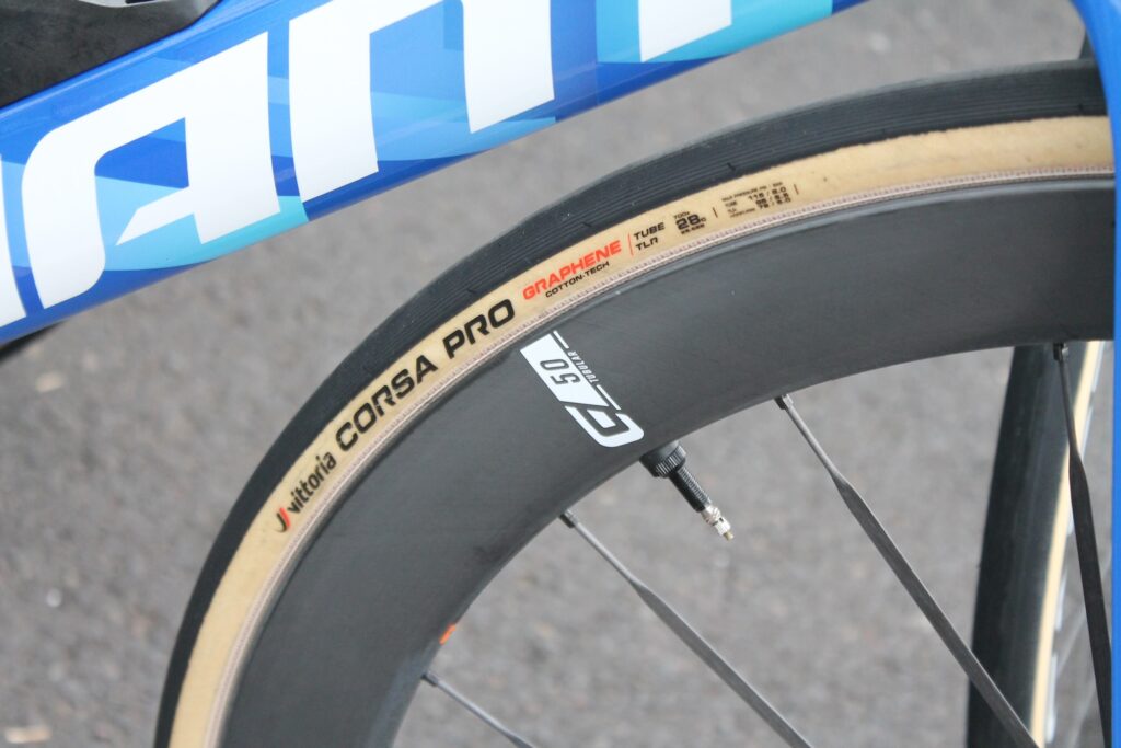 2023 Dauphine Jayco Chris Harper Vittoria Corsa Pro tubeless tyre 28mm – 1.jpeg