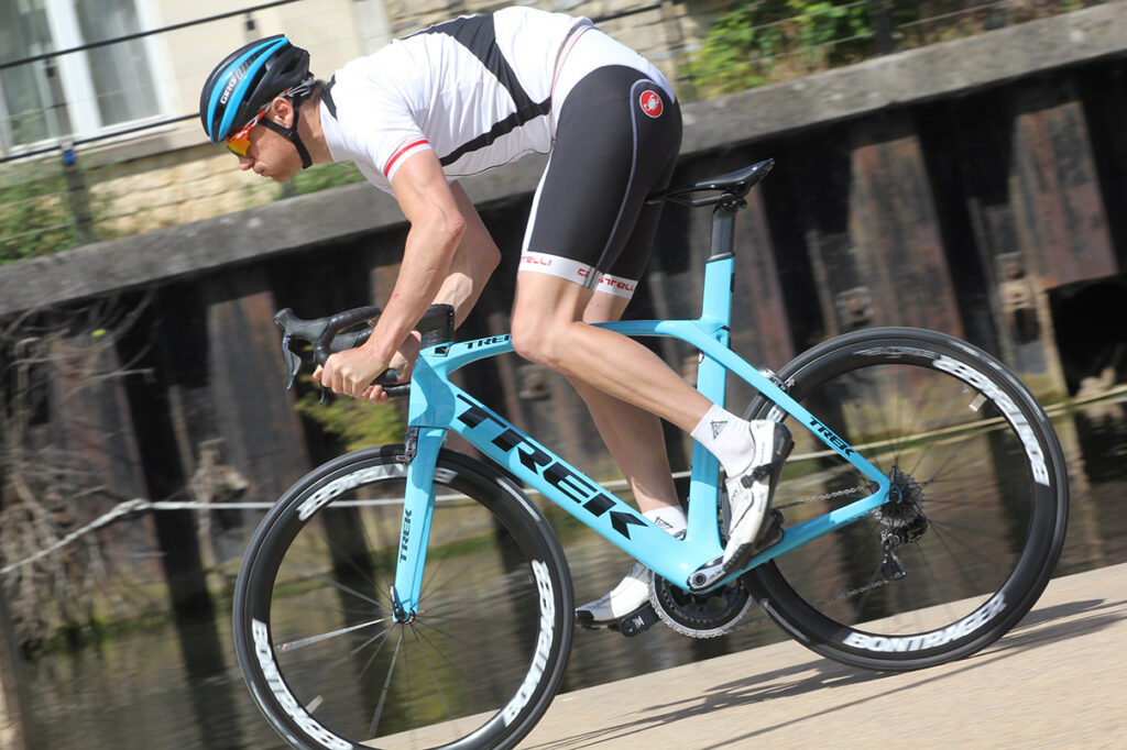 Trek Madone 9 Series Project One &ndash; riding 2