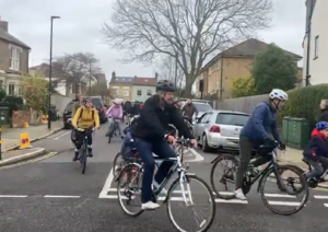 Community bike ride in new London LTN