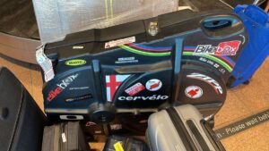 Mike Little bike box at Hamburg Airport