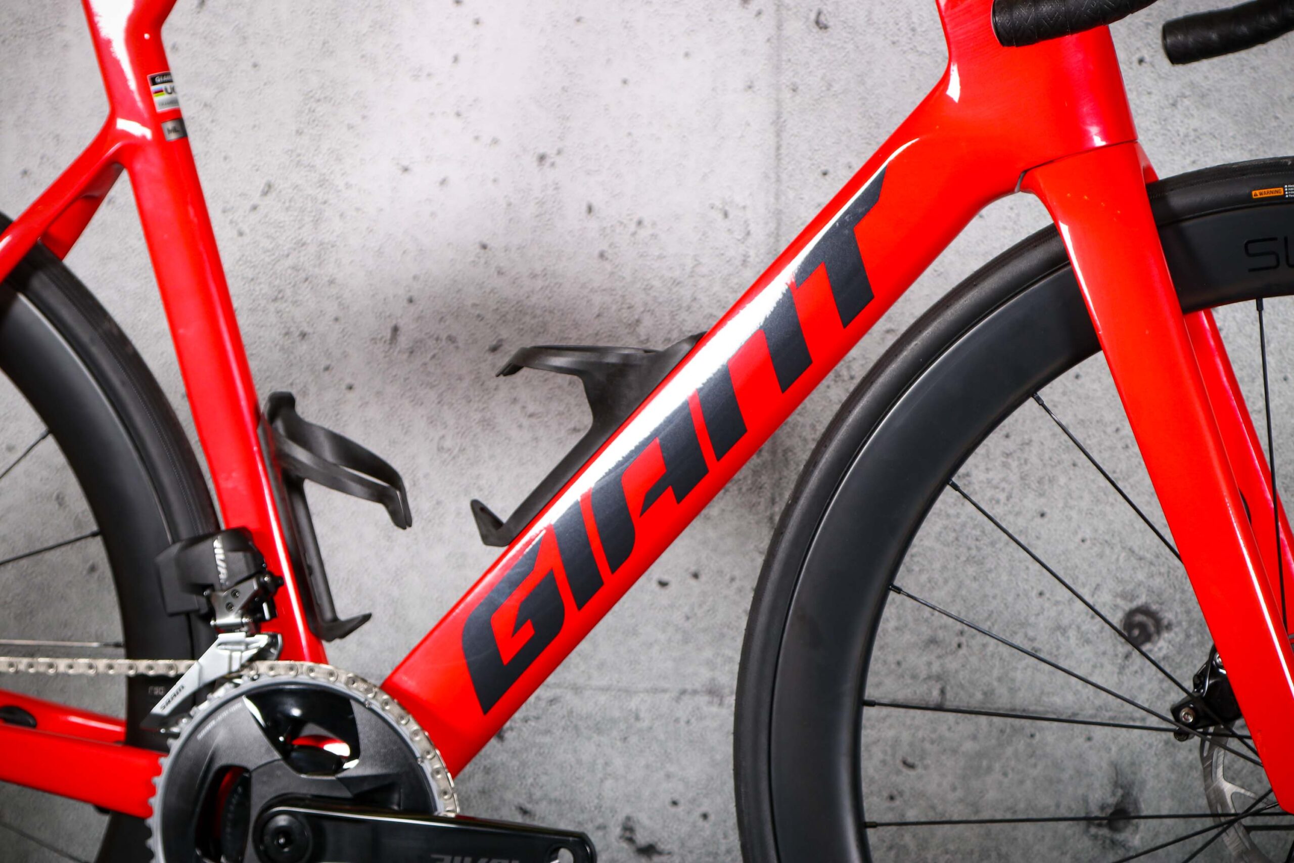 2023 Giant Propel Advanced Pro 1 – down tube