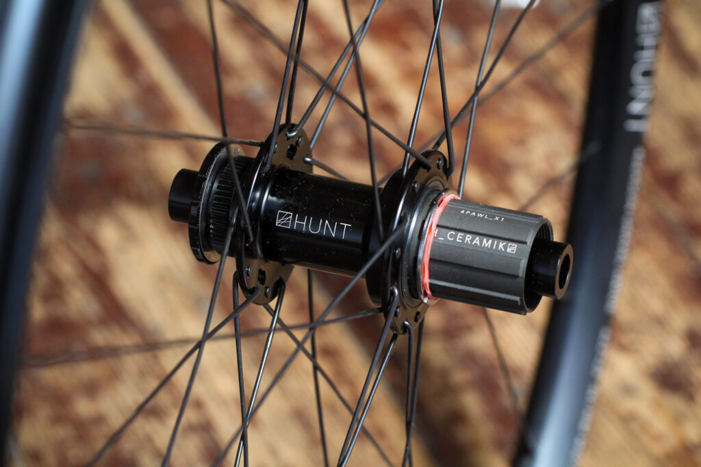 Hunt 4 Season Gravel Disc X-Wide Wheelset – rear hub 2.jpg