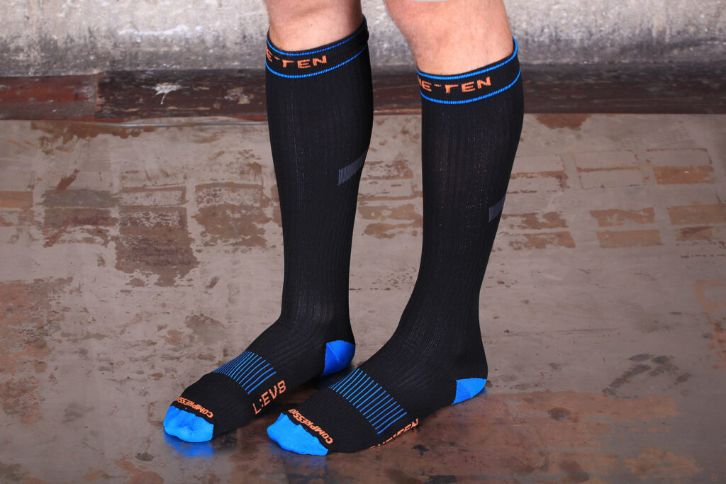 Oneten Compression Socks &ndash; Knee Length.jpg