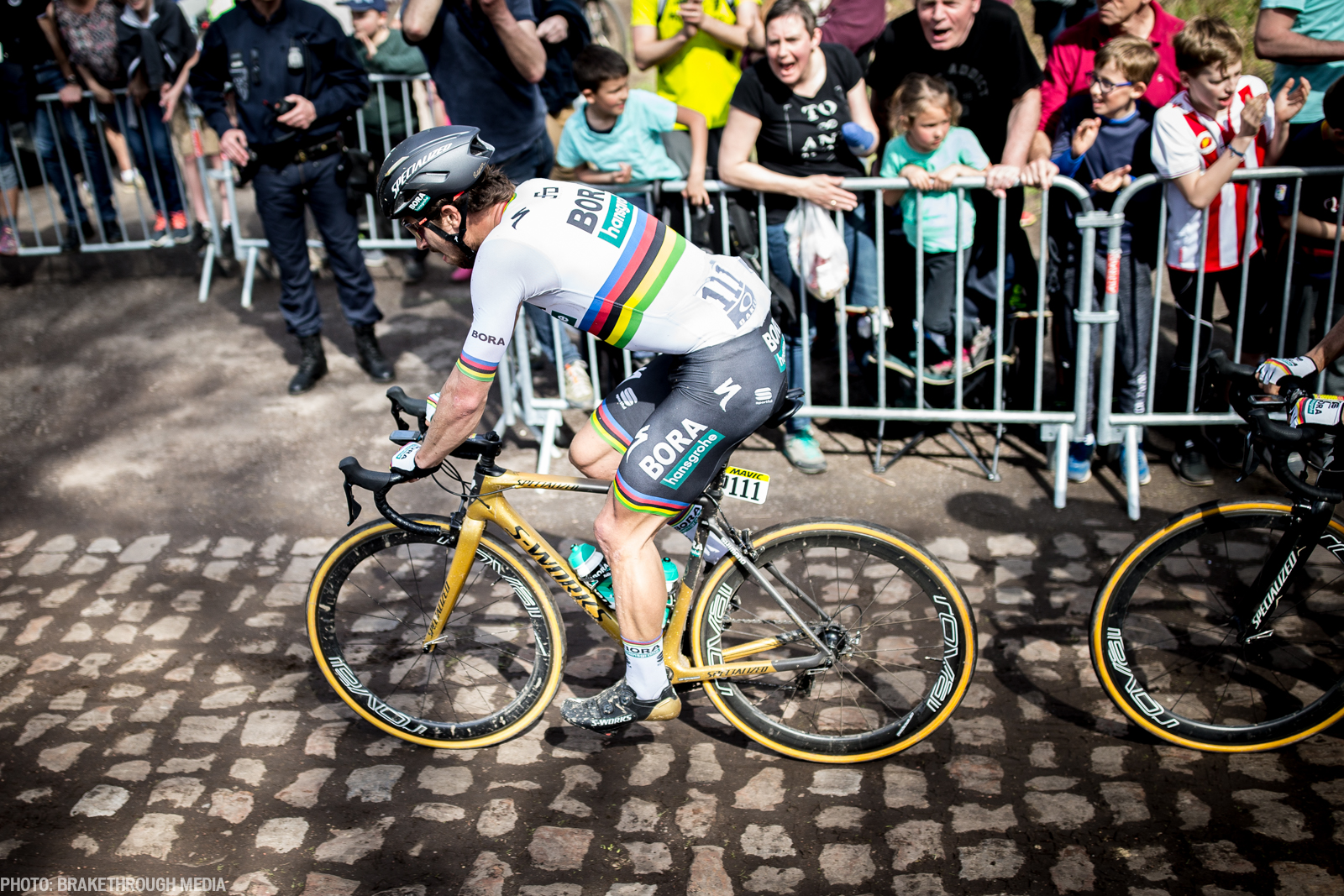peter_sagans_paris-roubaix_winning_specialized_s-works_roubaix_1