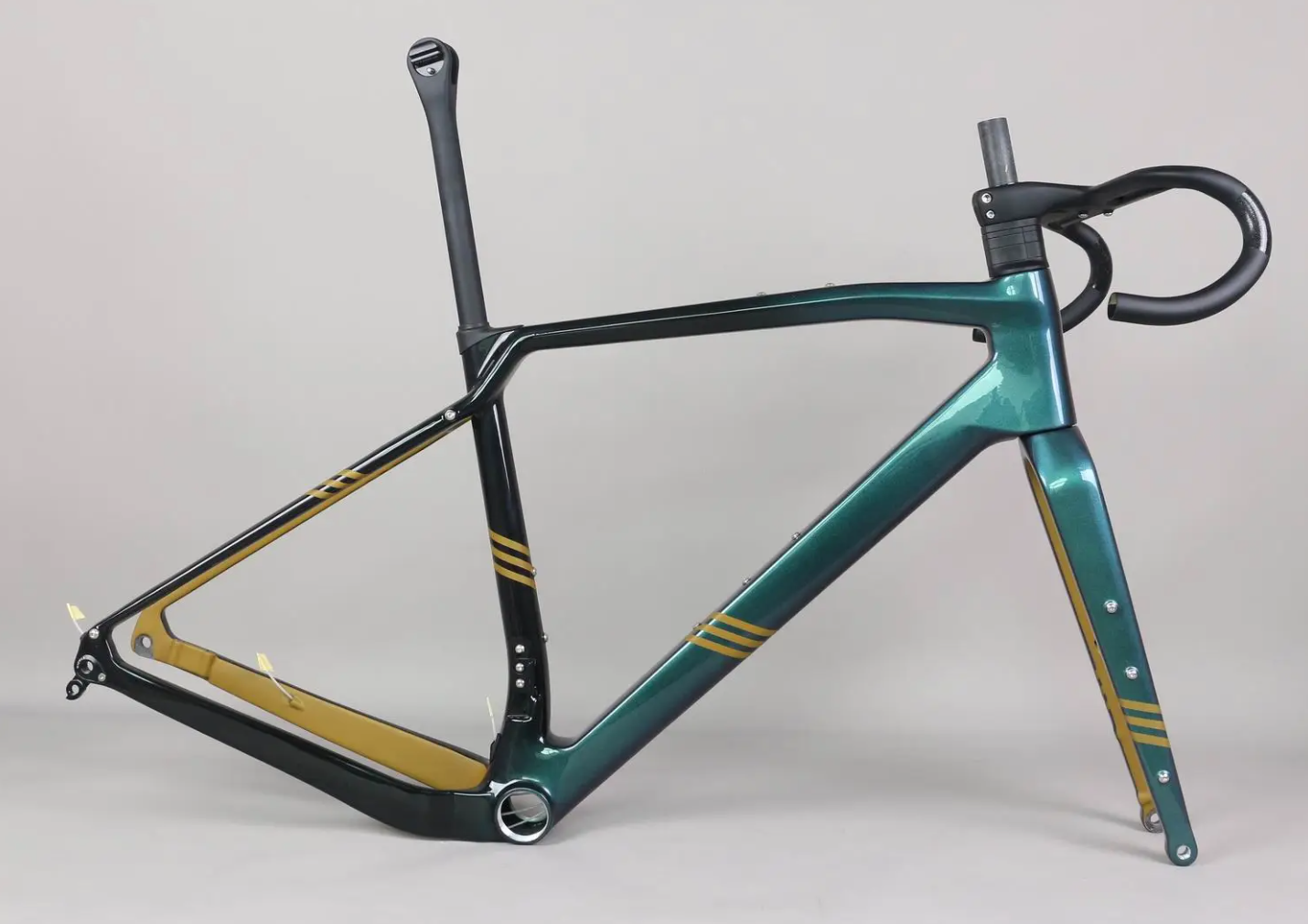 Hongfu carbon road bike