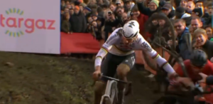 Mathieu van der Poel cyclocross shove