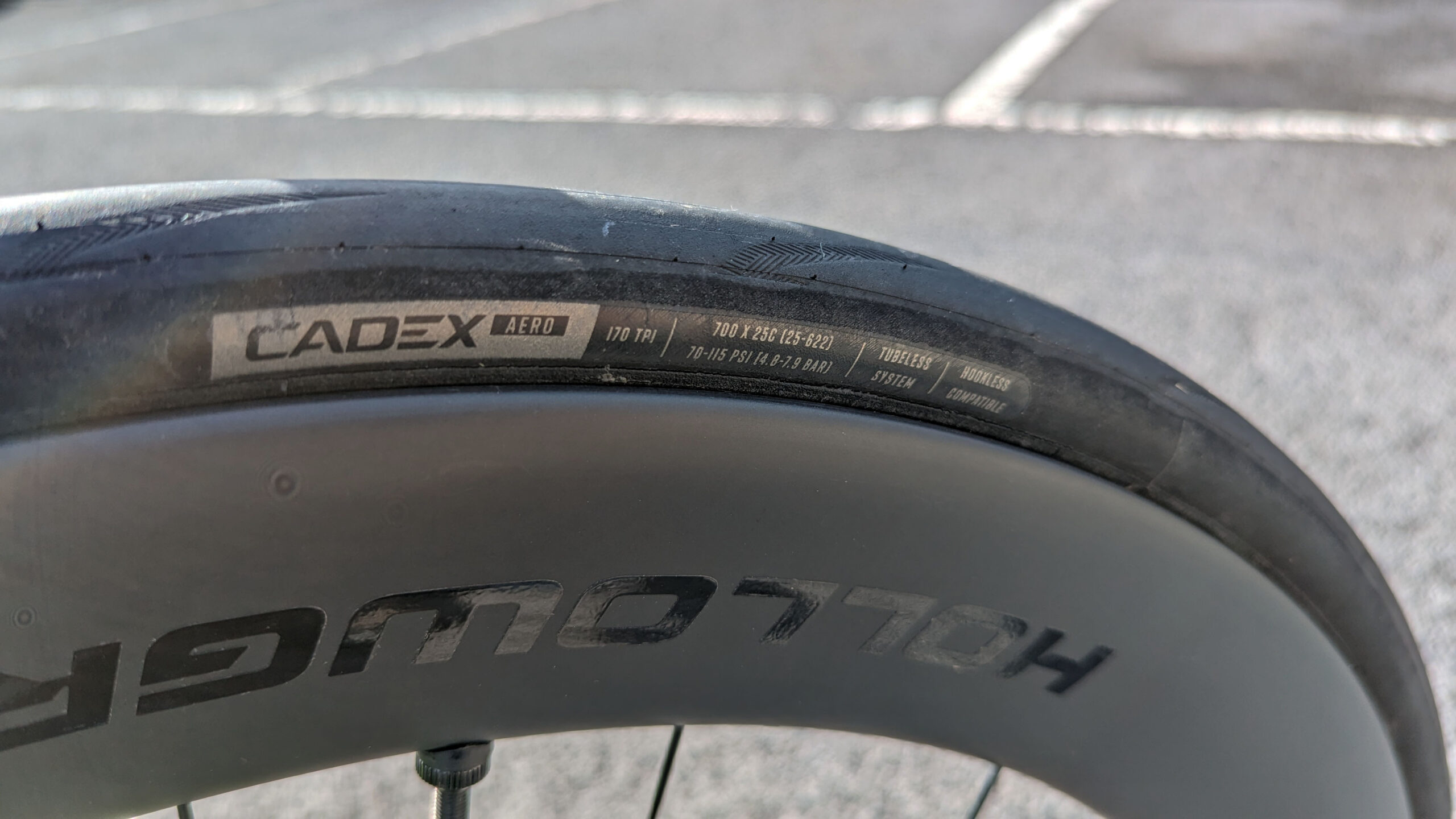 2023 Cadex Aero Tubeless tyre Hollowgram