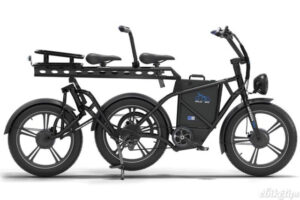 Dolas Defender 250 side on