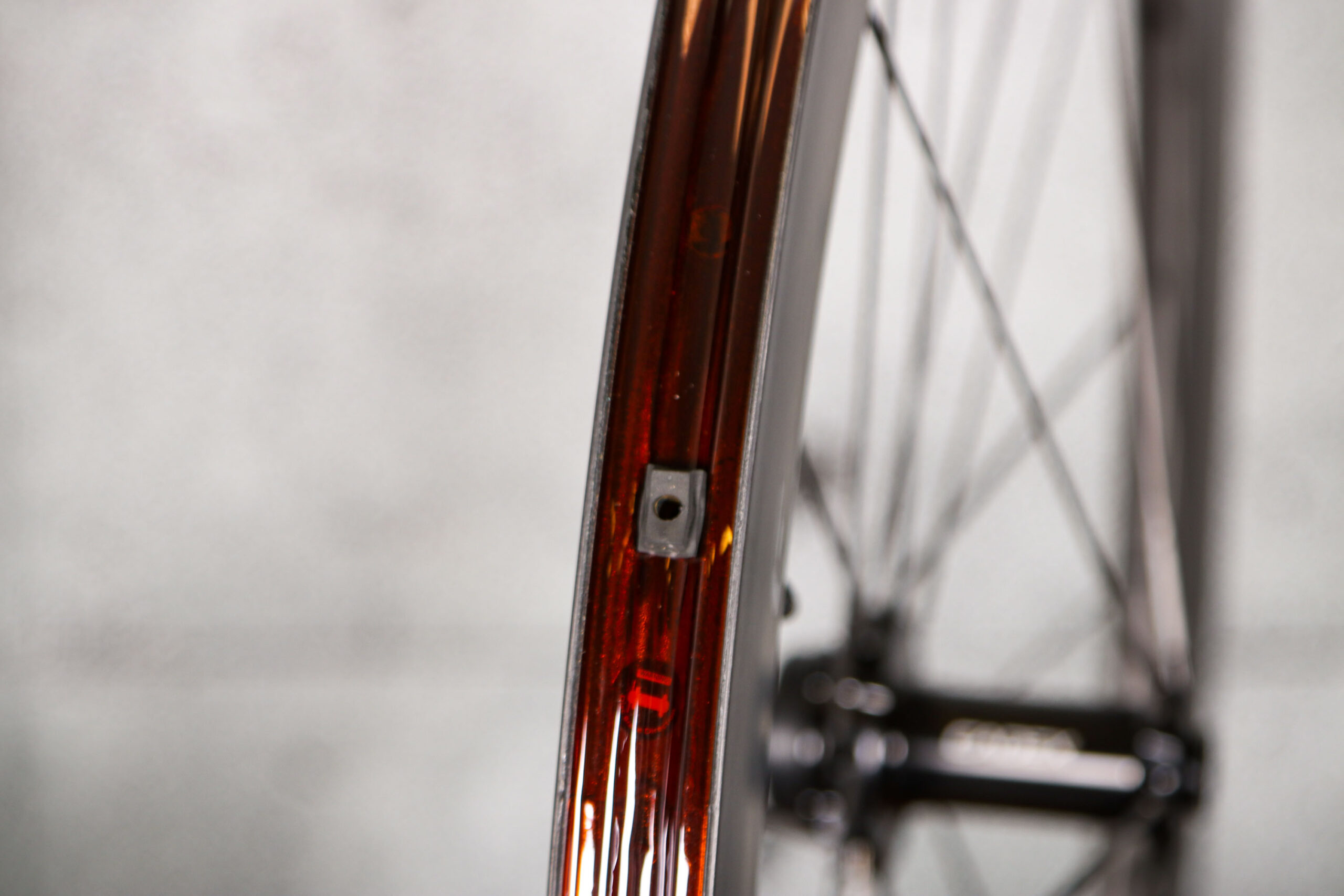2023 Cadex 65 Disc Tubeless Wheels – rim bed