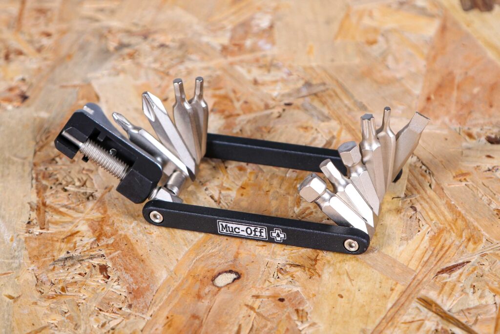 2023 Muc-Off 17 in 1 Multi Tool.jpg