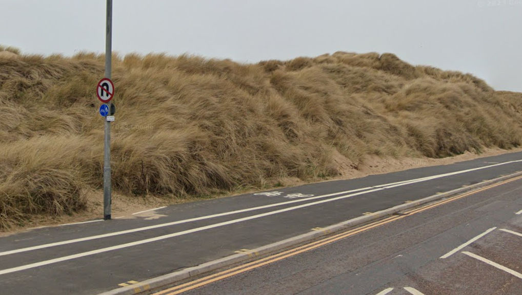 Clifton Drive North cycle lane (Google Maps)