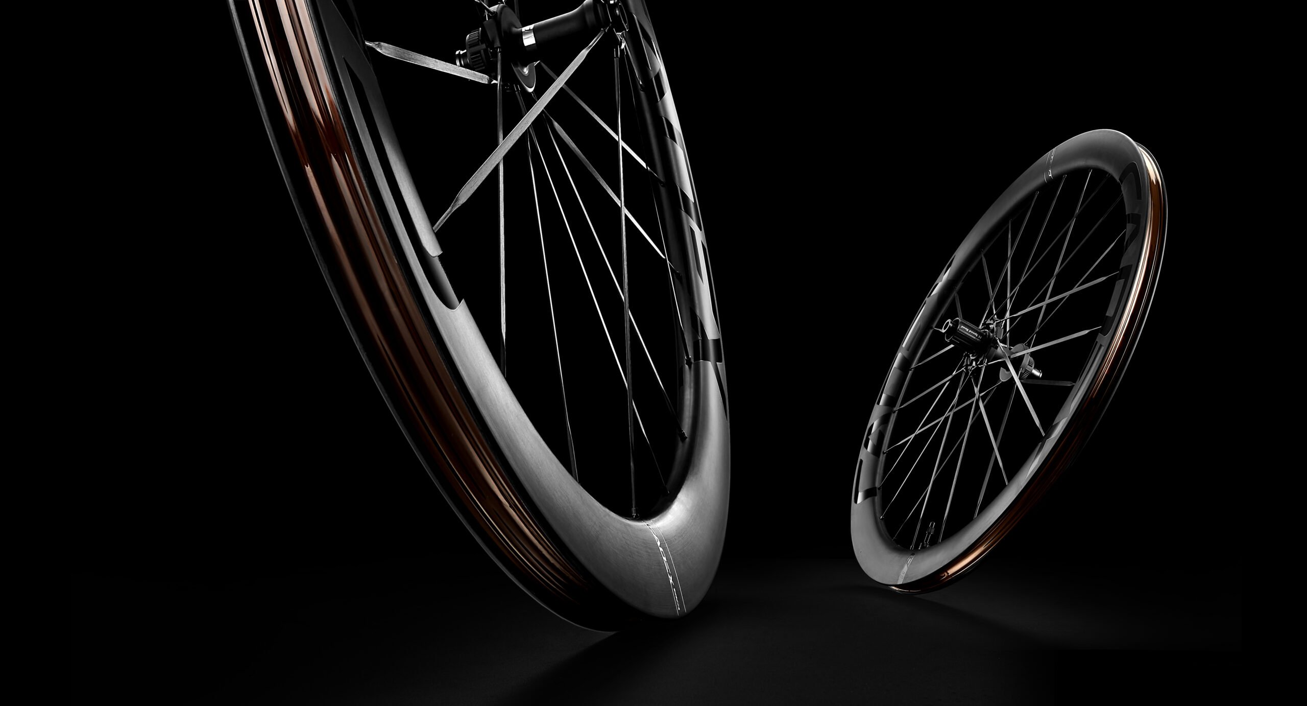 2022 Cadex 50 Ultra hookless rim profile wheels