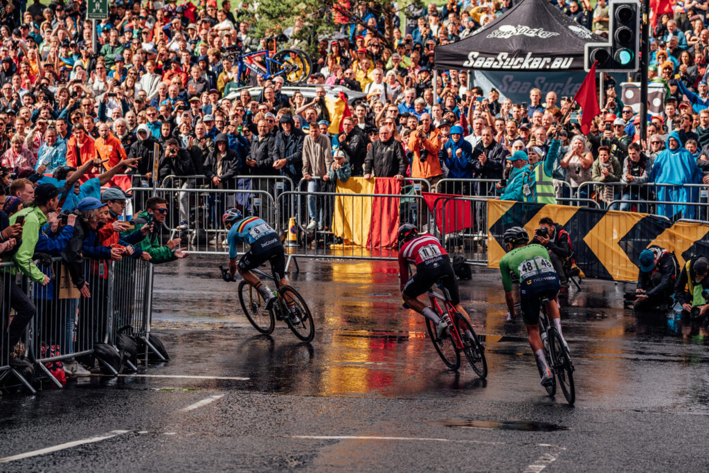Wout van Aert leads Mads Pedersen and Tadej Pogačar during 2023 world road race championships, Glasgow (Zac Williams/SWpix.com)