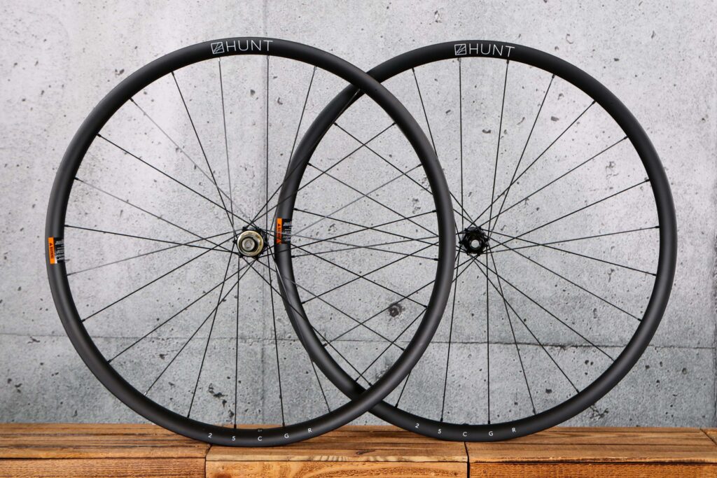 2024 Hunt 25 Carbon Gravel Race Wheelset.jpg