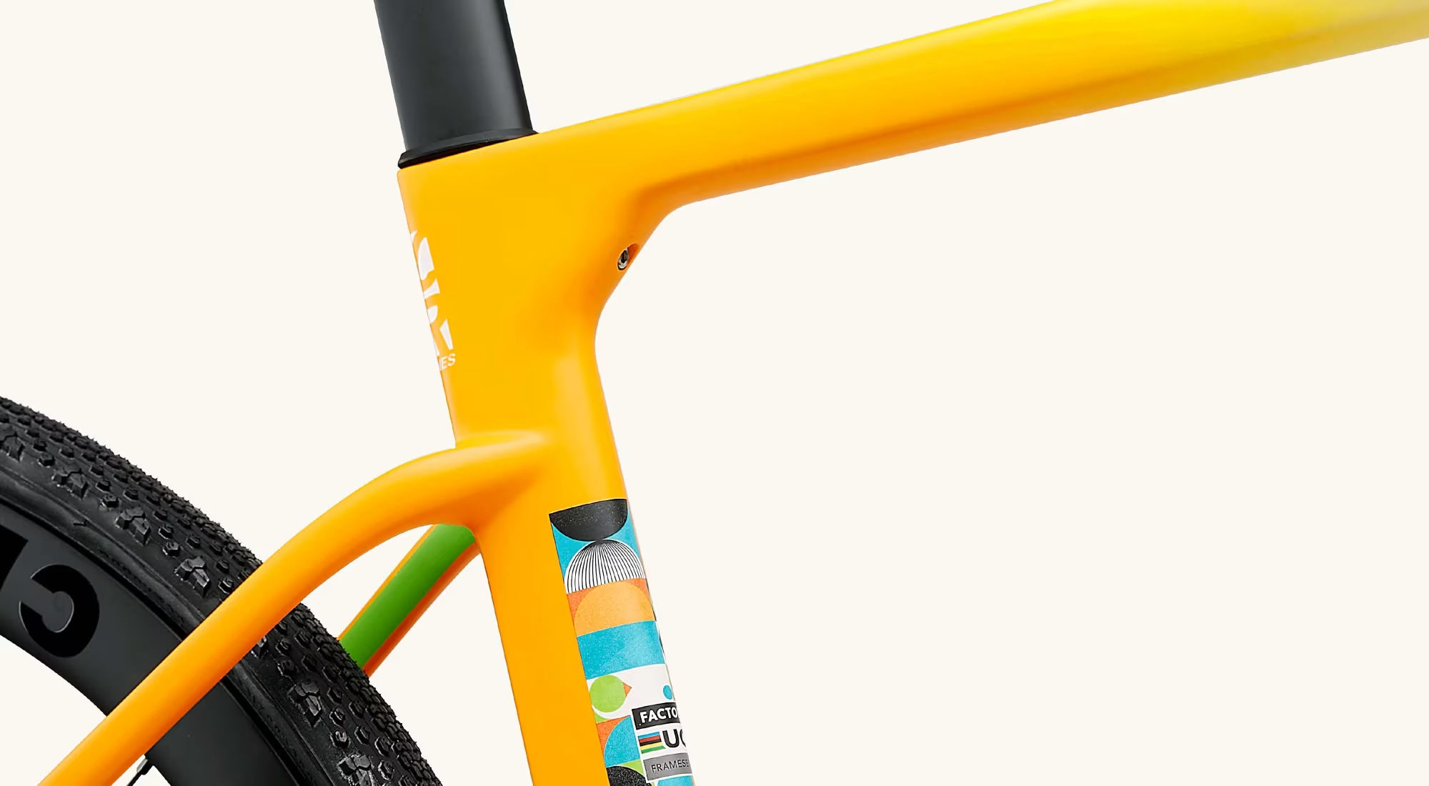 OSTRO-Gravel-Chico-Slider_03