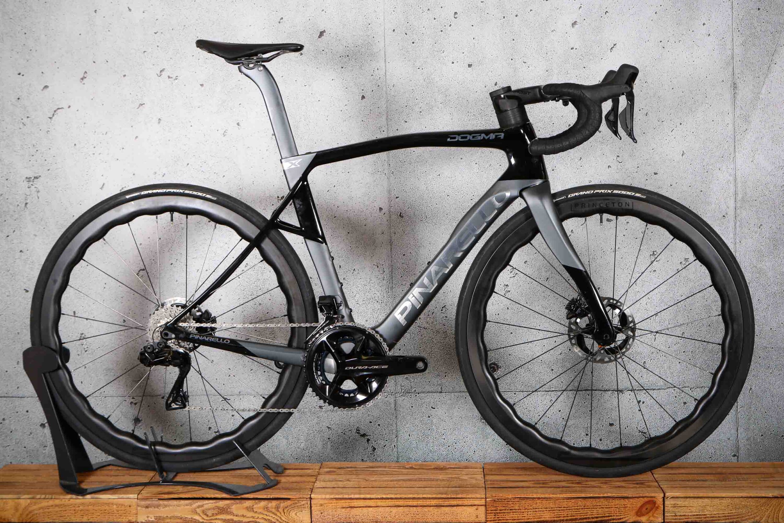 2024 Pinarello Dogma X Dura Ace Di2