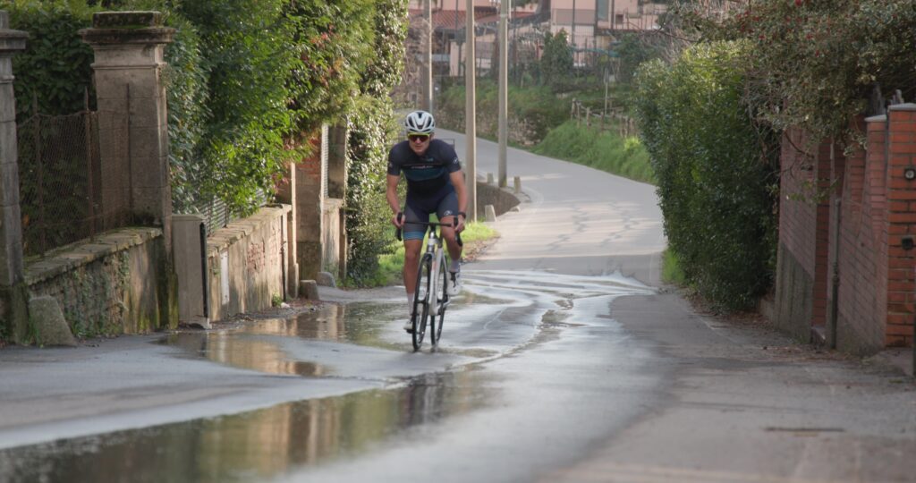 2024 Colnago C68 italy jamie riding shot hill road.cc kit
