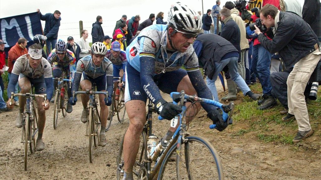 Paris Roubaix &ndash; Gilet 2002 &ndash; Photo &ndash; Eurosport.jpeg