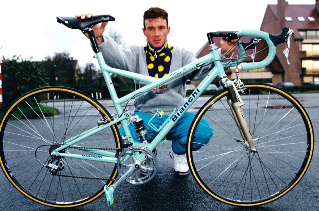 Paris-Roubaix-Museeuw-Bianchi-Suspension.jpg