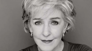 Patricia Hodge