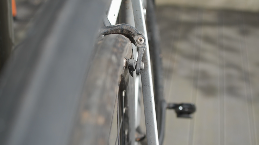2024 Buying a used bike wheel trueness