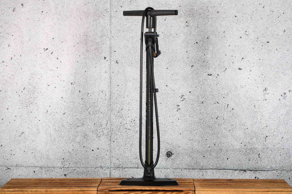 2024 Topeak JoeBlow Pro Digital.jpg