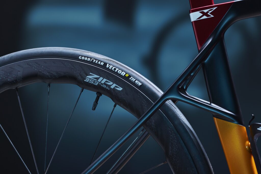 2024 Zipp Vector R Z30 NSW Goodyear tyre – 1