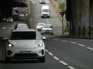 Cars on the A4 at Brentford (copyright Simon MacMichael).JPG