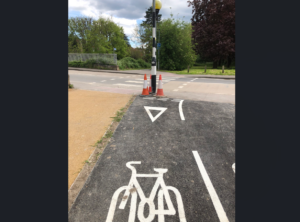 Crossing pole in middle of cycle lane, Salisbury