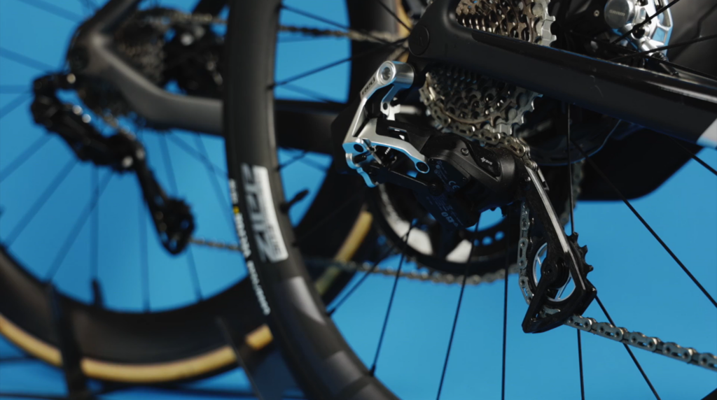 2024 Sram Red AXS vs Shimano Dura-Ace R9200 rear derailleur