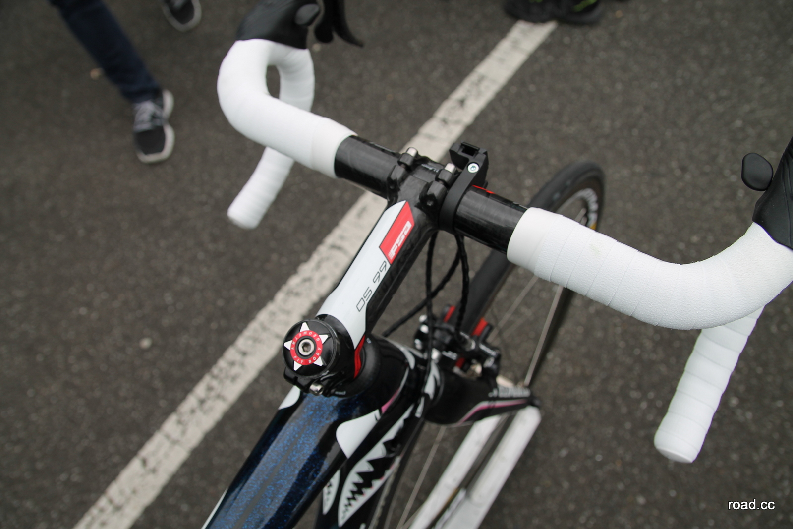 Vincenzo Nibali handlebars