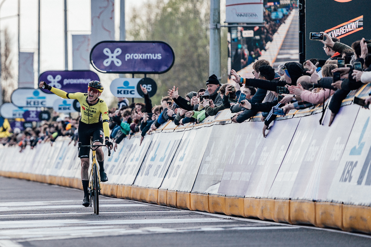 Matteo Jorgenson wins Dwars door Vlaanderen 2024 (Zac Williams/SWpix.com)