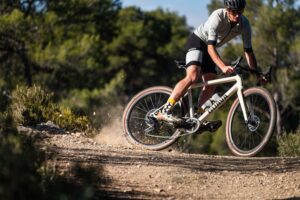 2024 guava bikes riding 1