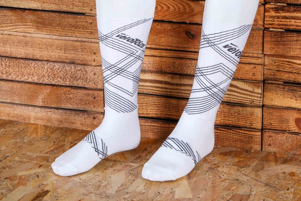 2024 VeloToze Aero Socks Extra Tall – XT.jpg