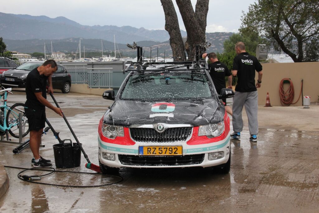 Bonus car washing shot