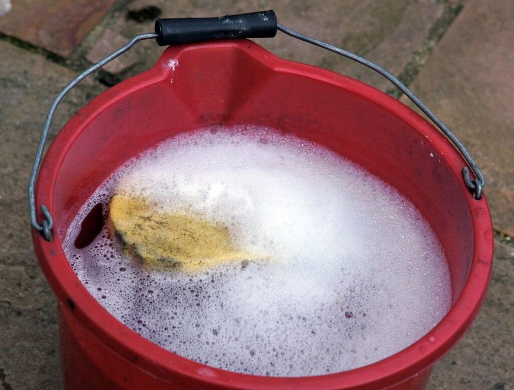 Crankalicious-Mud-Honey-bucket-wash&mdash;before.jpg