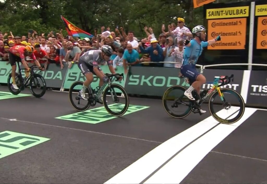 Mark Cavendish wins stage five Tour de France 2024