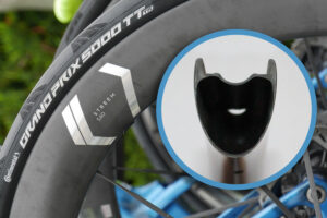 Hooked vs hookless wheels at the Tour de France July 2024