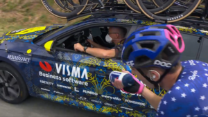 Visma-Lease a Bike earn plaudits for “nice gesture”