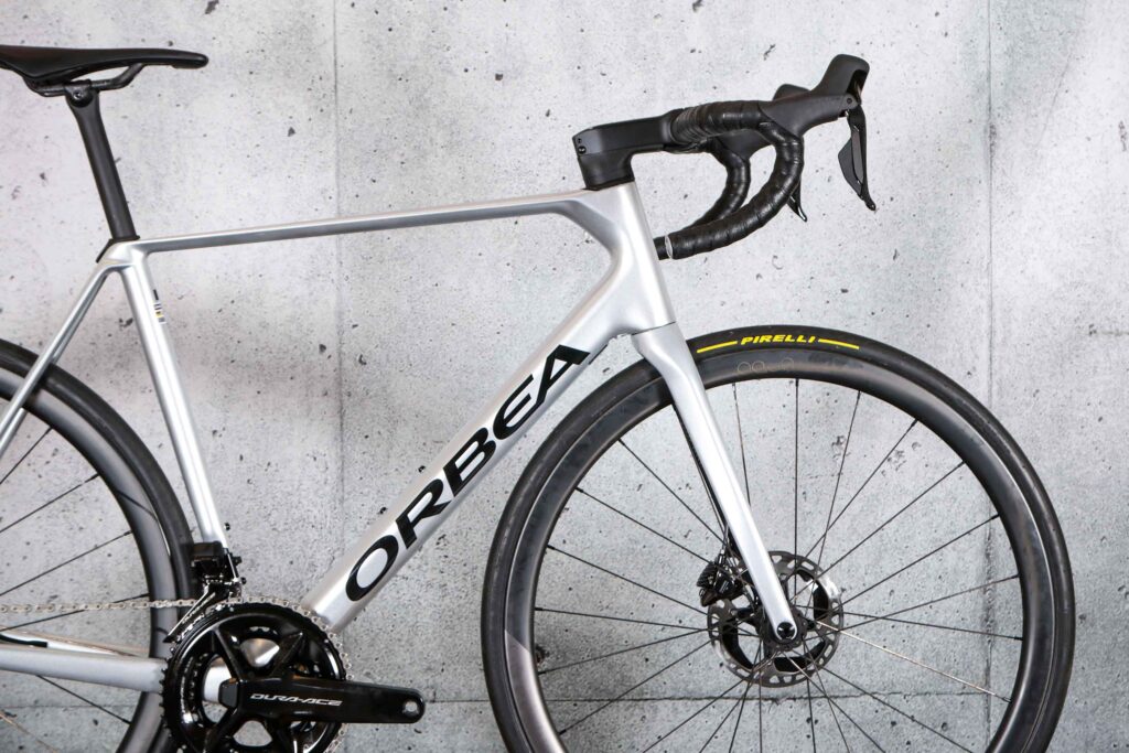 2024 Orbea Orca M10iLTD PWR – front.jpg