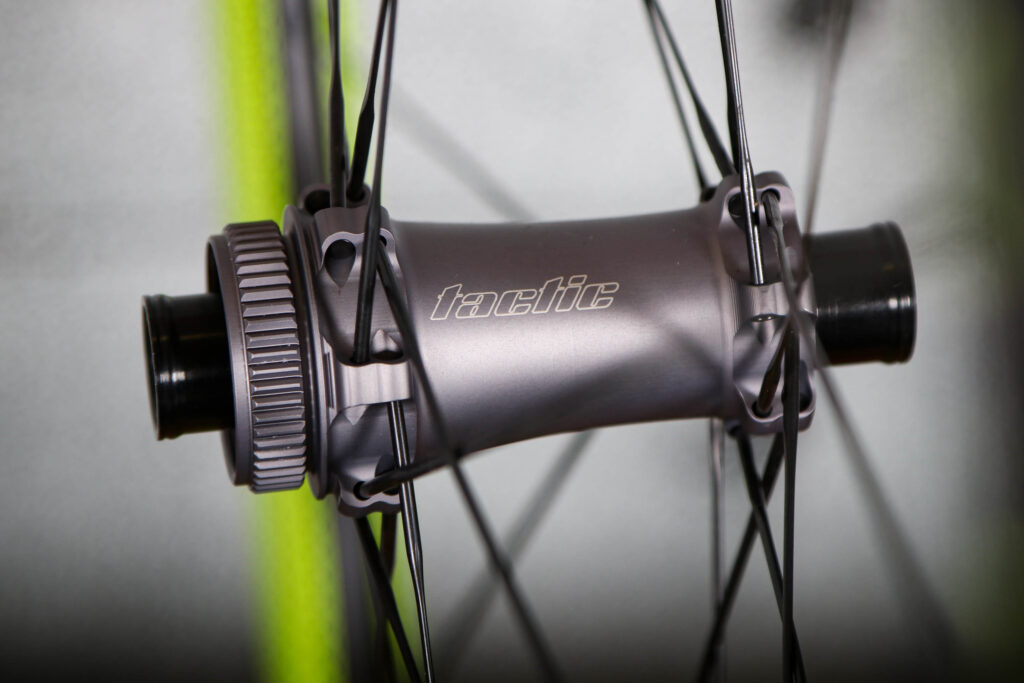 2024 Princeton Peak 4550 Evolution wheels – front hub 2.jpg